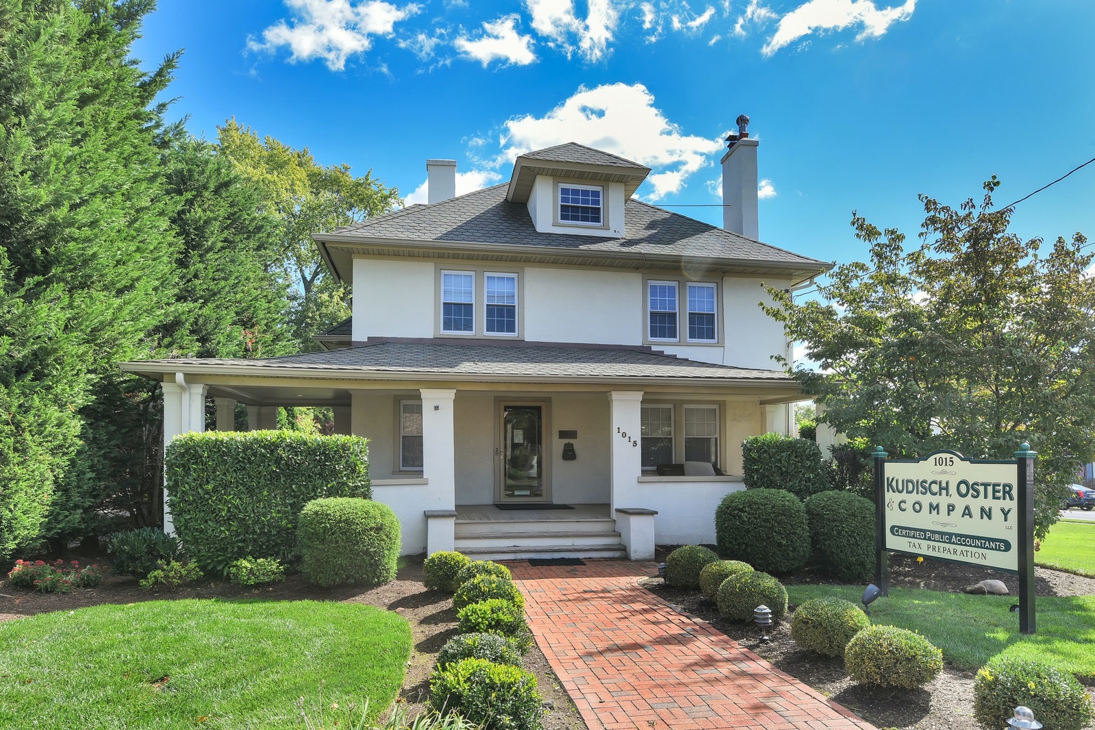 Photo 1 of 1015 Broad, Bloomfield, New Jersey, $490,000, Web #: 20418029