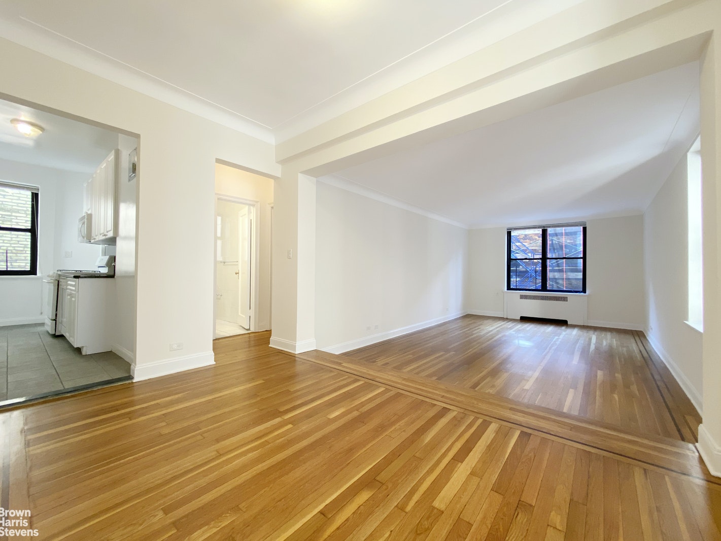 Photo 1 of 310 East 75th Street 3D, Upper East Side, NYC, $4,000, Web #: 20435495