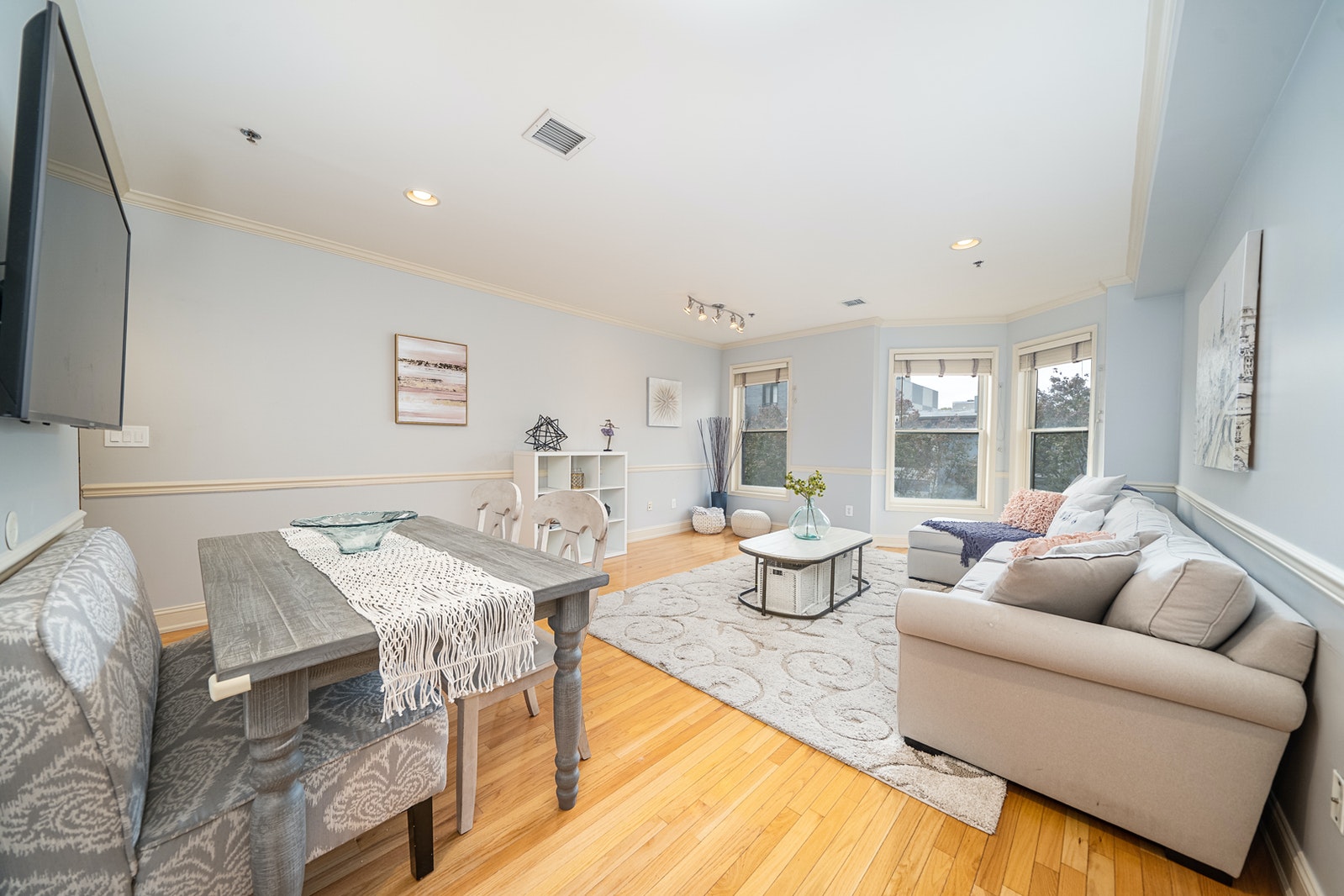 Photo 1 of 87 Jackson St 4A, Hoboken, New Jersey, $755,000, Web #: 20436042