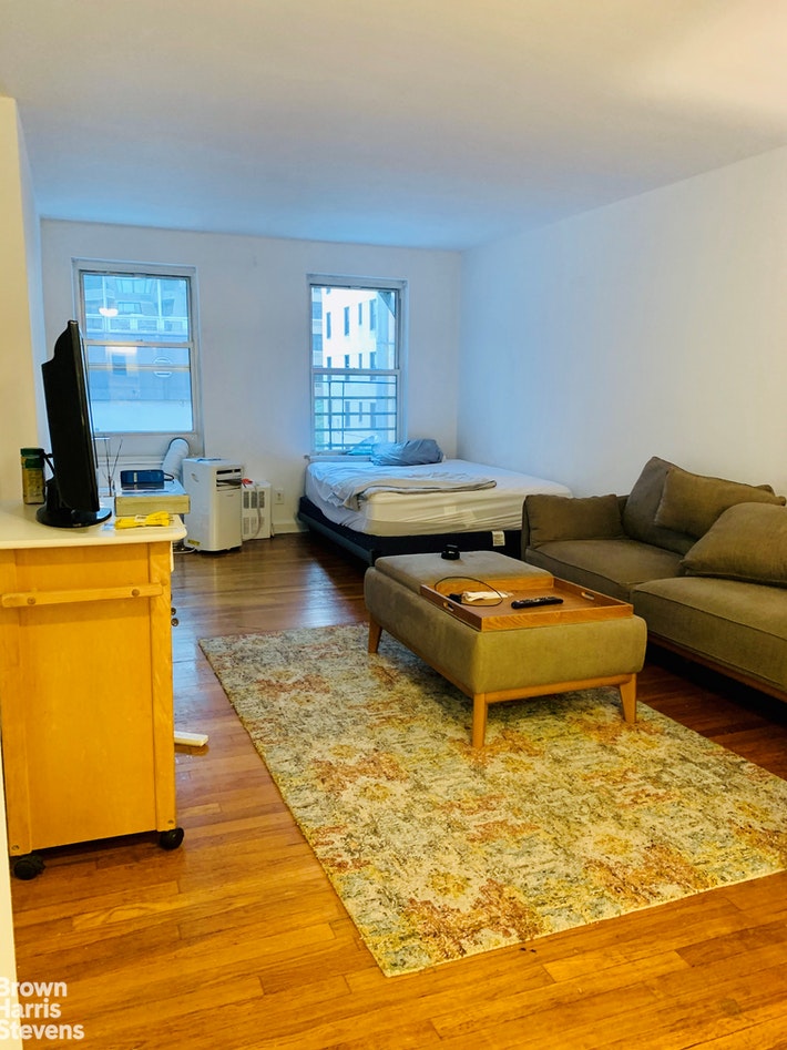 Photo 1 of 308 East 49th Street 3D, Midtown East, NYC, $1,475, Web #: 20443965
