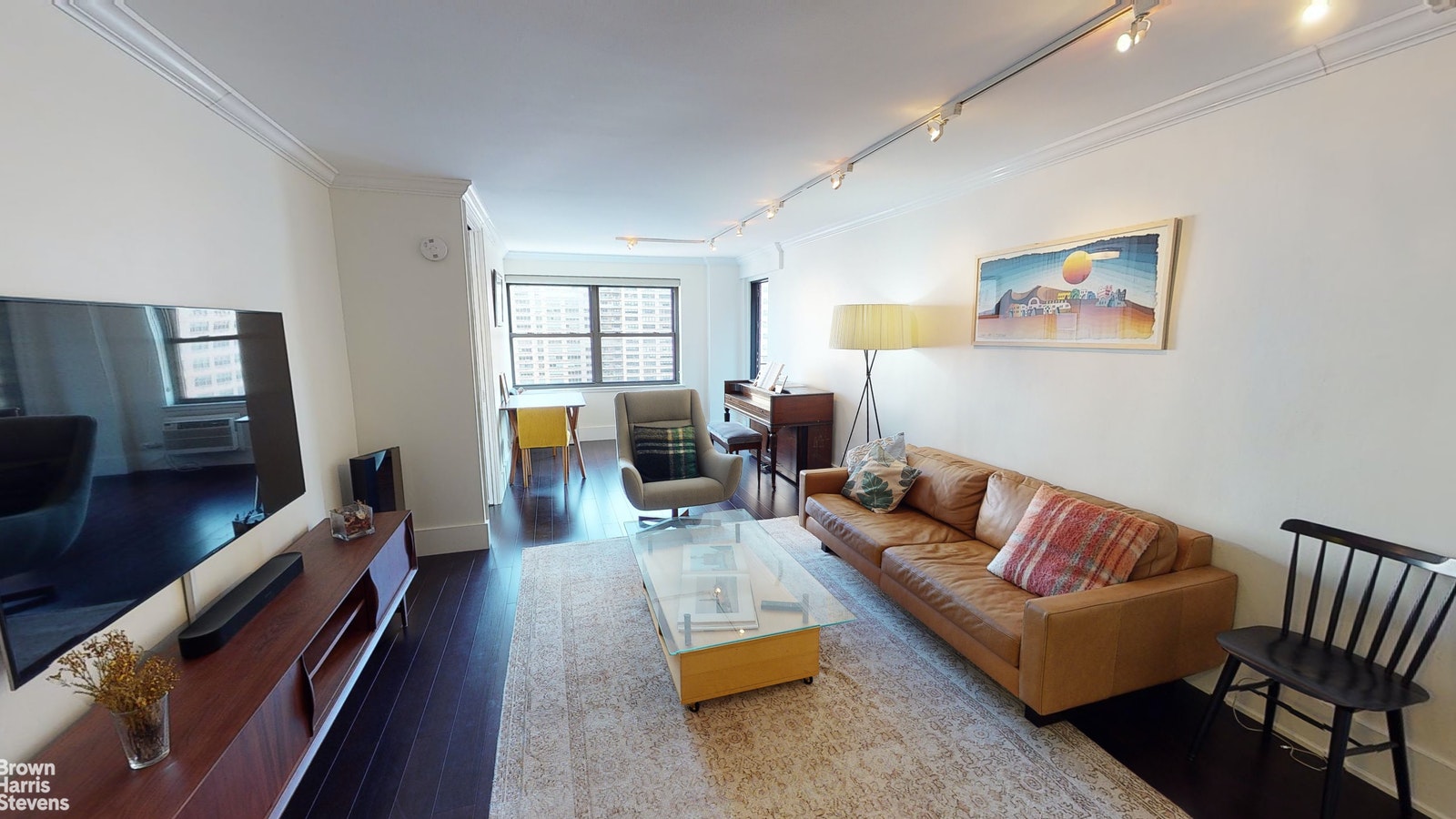 Photo 1 of 185 West End Avenue 21L, Upper West Side, NYC, $1,032,500, Web #: 20480652