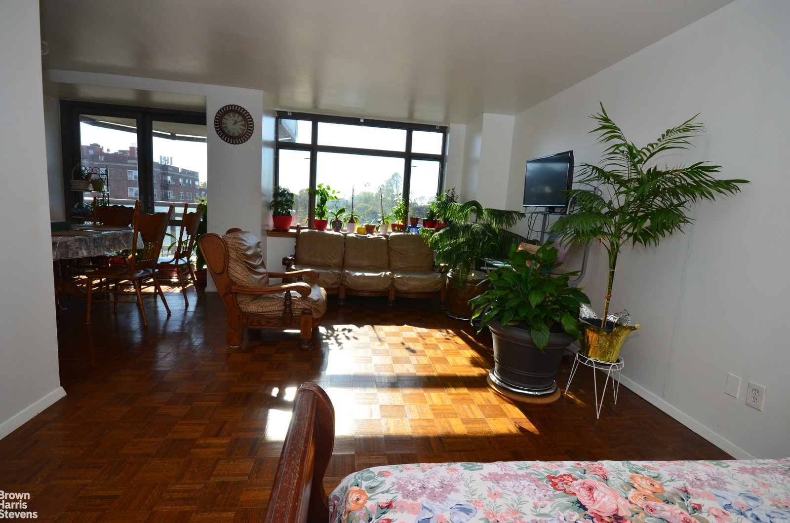 Photo 1 of 112 -01 Queens Boulevard 5E, Forest Hills, Queens, NY, $700,000, Web #: 20483965