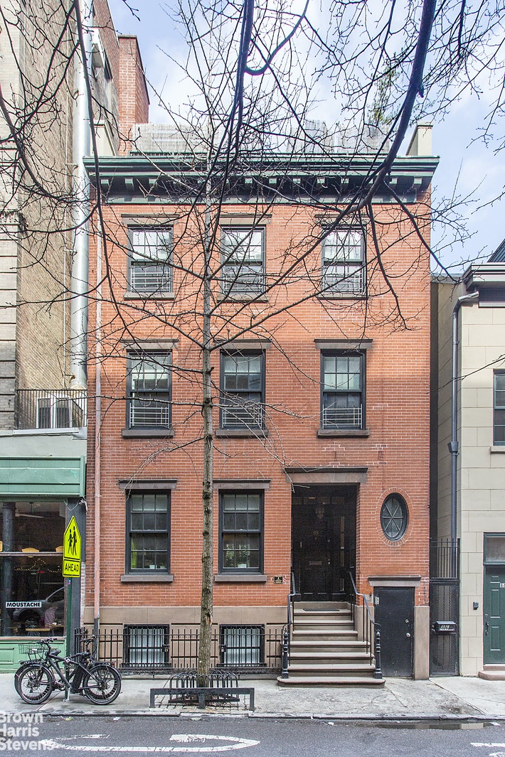 Photo 1 of 88 Bedford Street, Townhouse, West Village, NYC, $25,000, Web #: 20488089