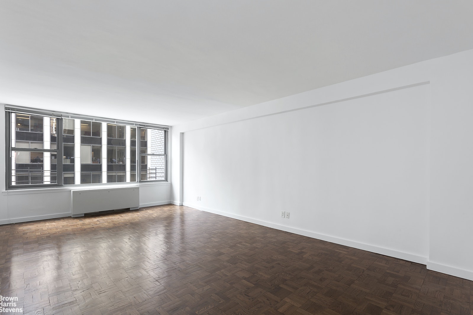 Photo 1 of 65 West 55th Street 9G, Midtown West, NYC, $3,424, Web #: 20501596