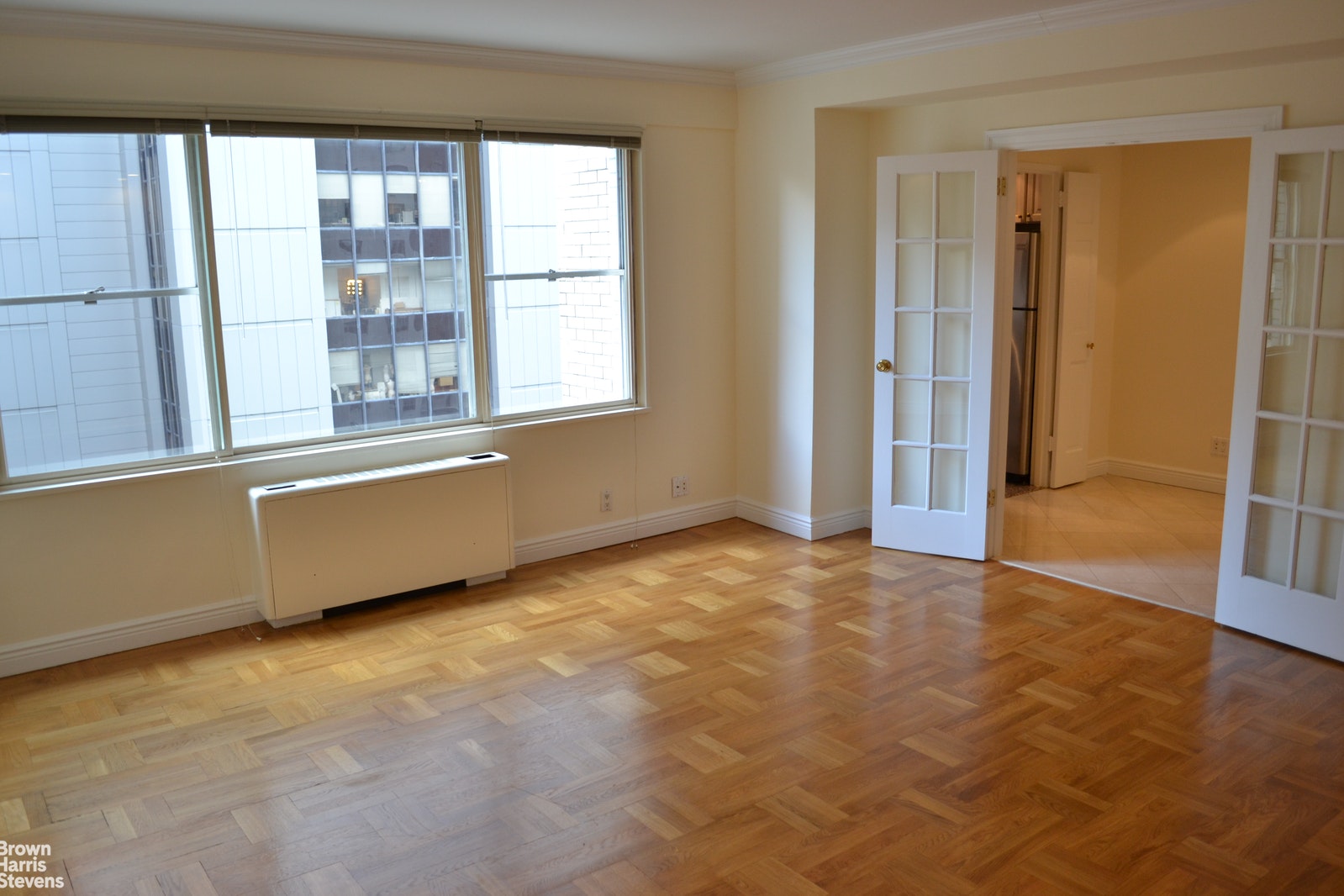 Photo 1 of 57th/5th Beautiful One Bedroom, Midtown West, NYC, $2,625, Web #: 20565395