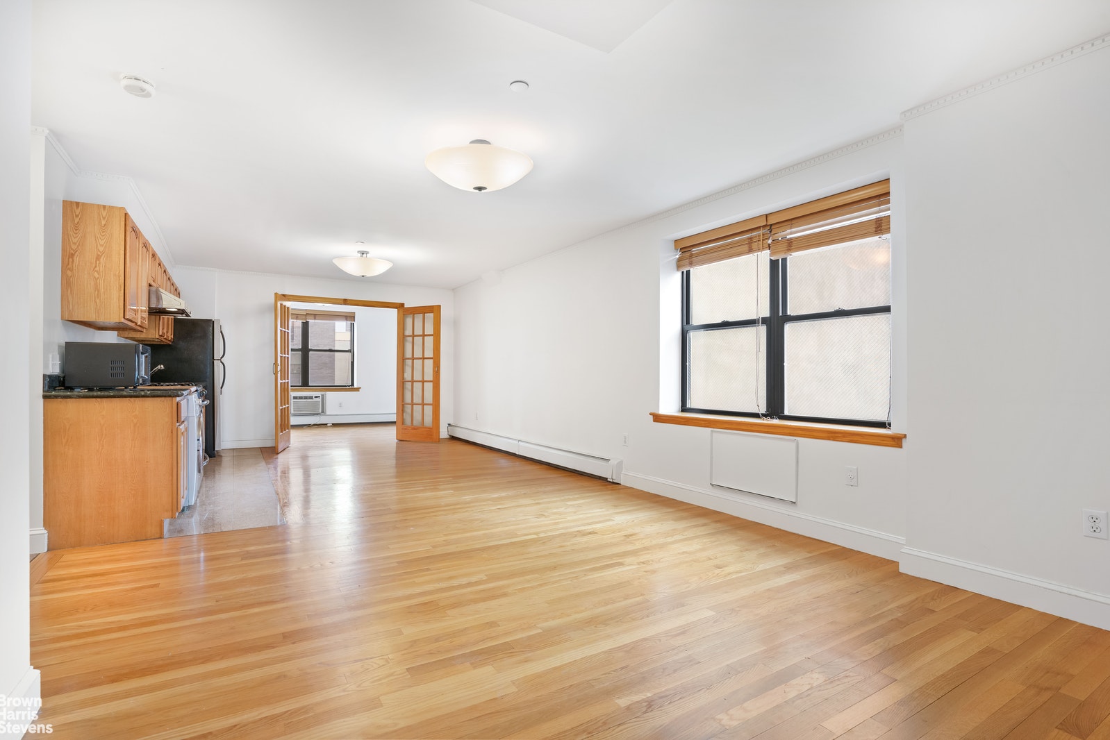 Photo 1 of 133 Essex Street, Lower East Side, NYC, $3,500, Web #: 20590776