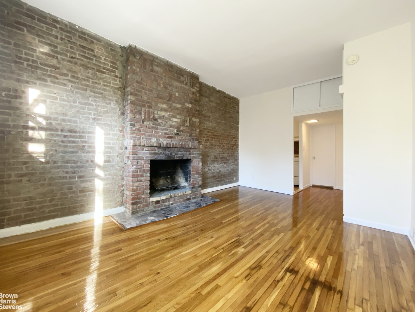 Photo 1 of 437 West 48th Street 1A, Midtown West, NYC, $1,650, Web #: 20599101