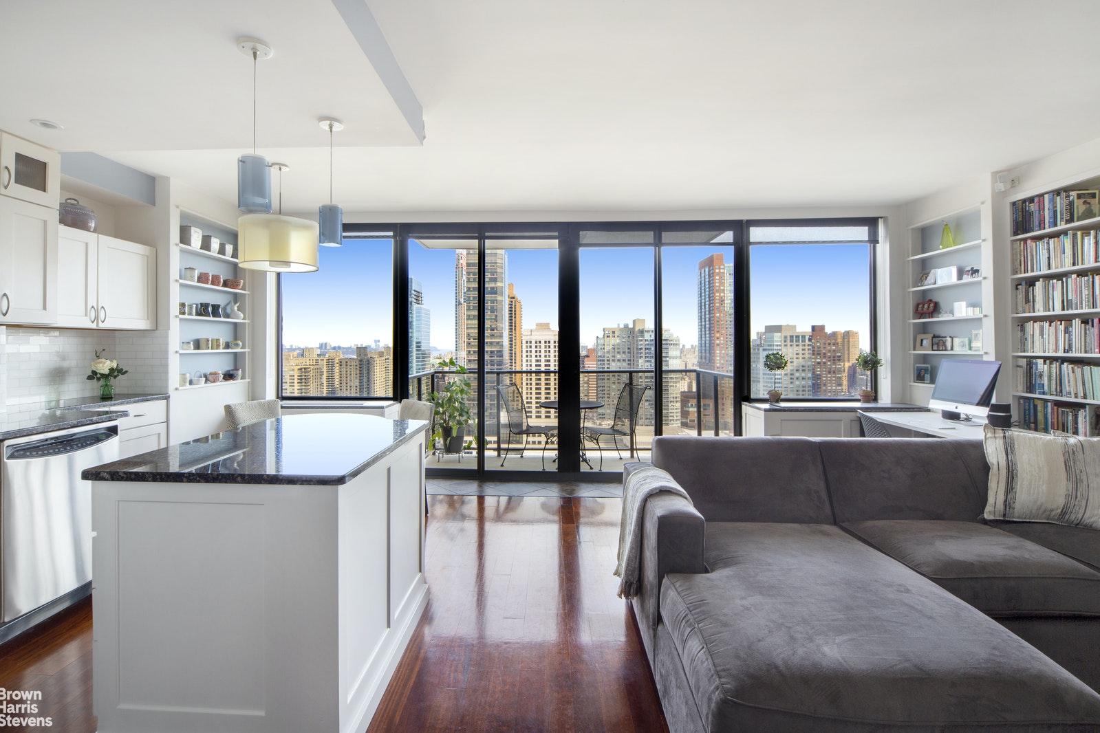 Photo 1 of 161 West 61st Street 31E, Upper West Side, NYC, $1,250,000, Web #: 20640077