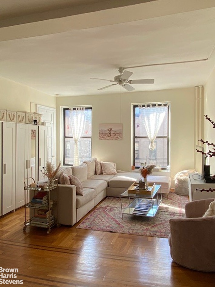 Photo 1 of 39 East 7th Street 3, East Village, NYC, $4,500, Web #: 20693426