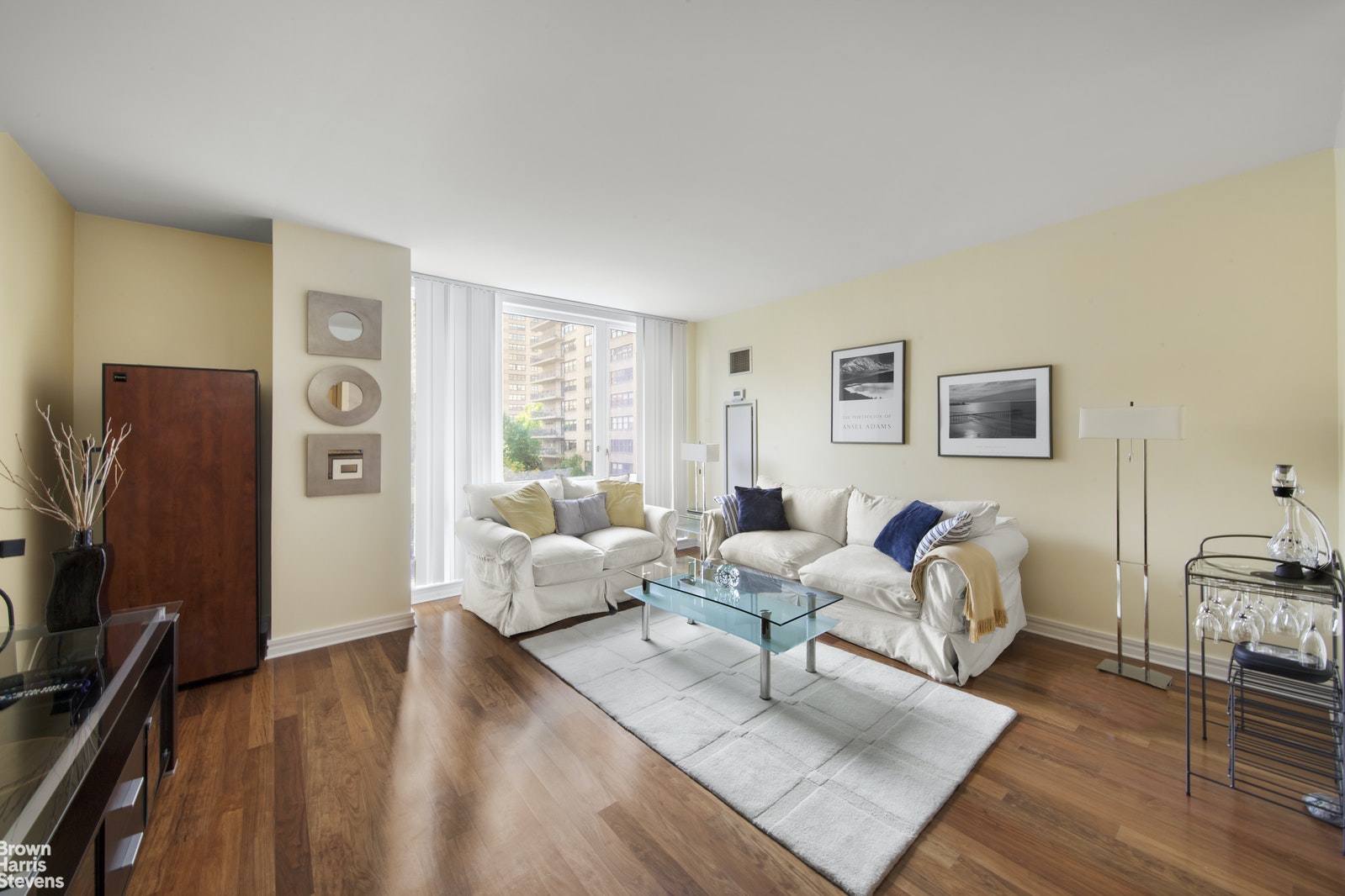Photo 1 of 200 West End Avenue 7J, Upper West Side, NYC, $1,325,000, Web #: 20695530