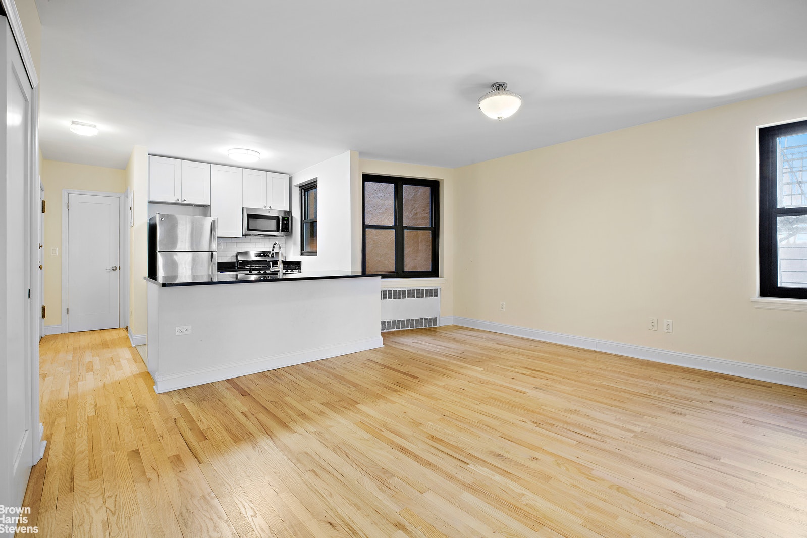 Photo 1 of 70 Irving Place 4C, Gramercy Park, NYC, $4,000, Web #: 20714959
