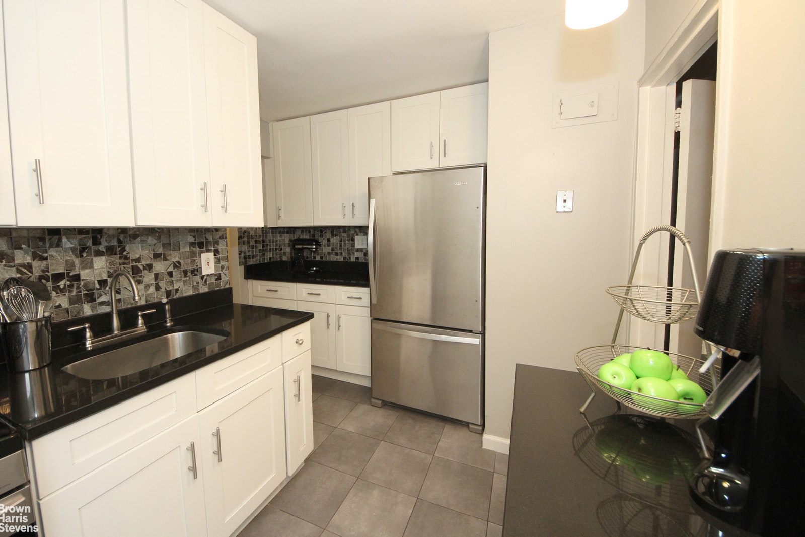 Photo 1 of 67 -25 Clyde Street 7D, Forest Hills, Queens, NY, $382,500, Web #: 20714984