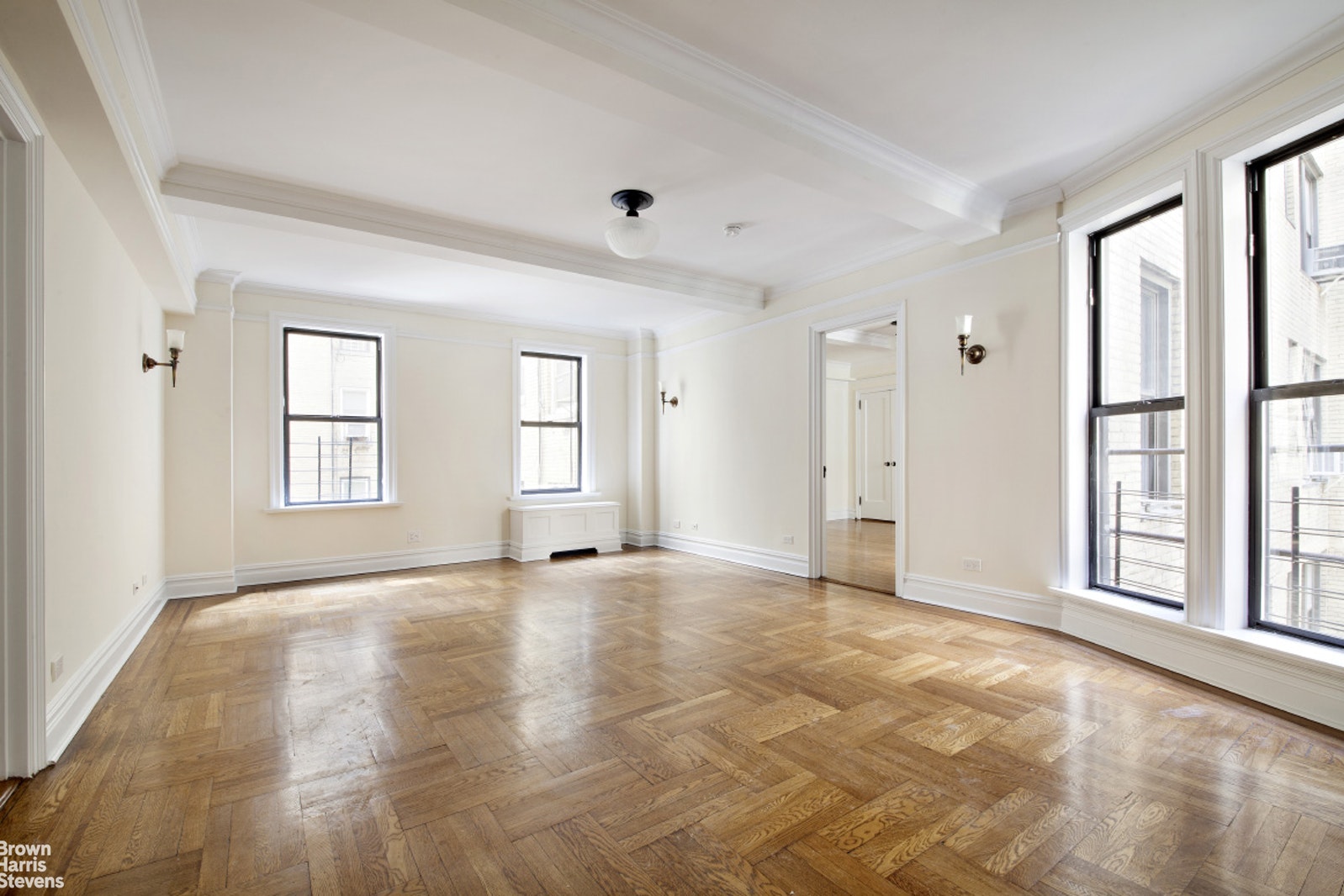 Photo 1 of 98 Riverside Drive, Upper West Side, NYC, $5,294, Web #: 20715239