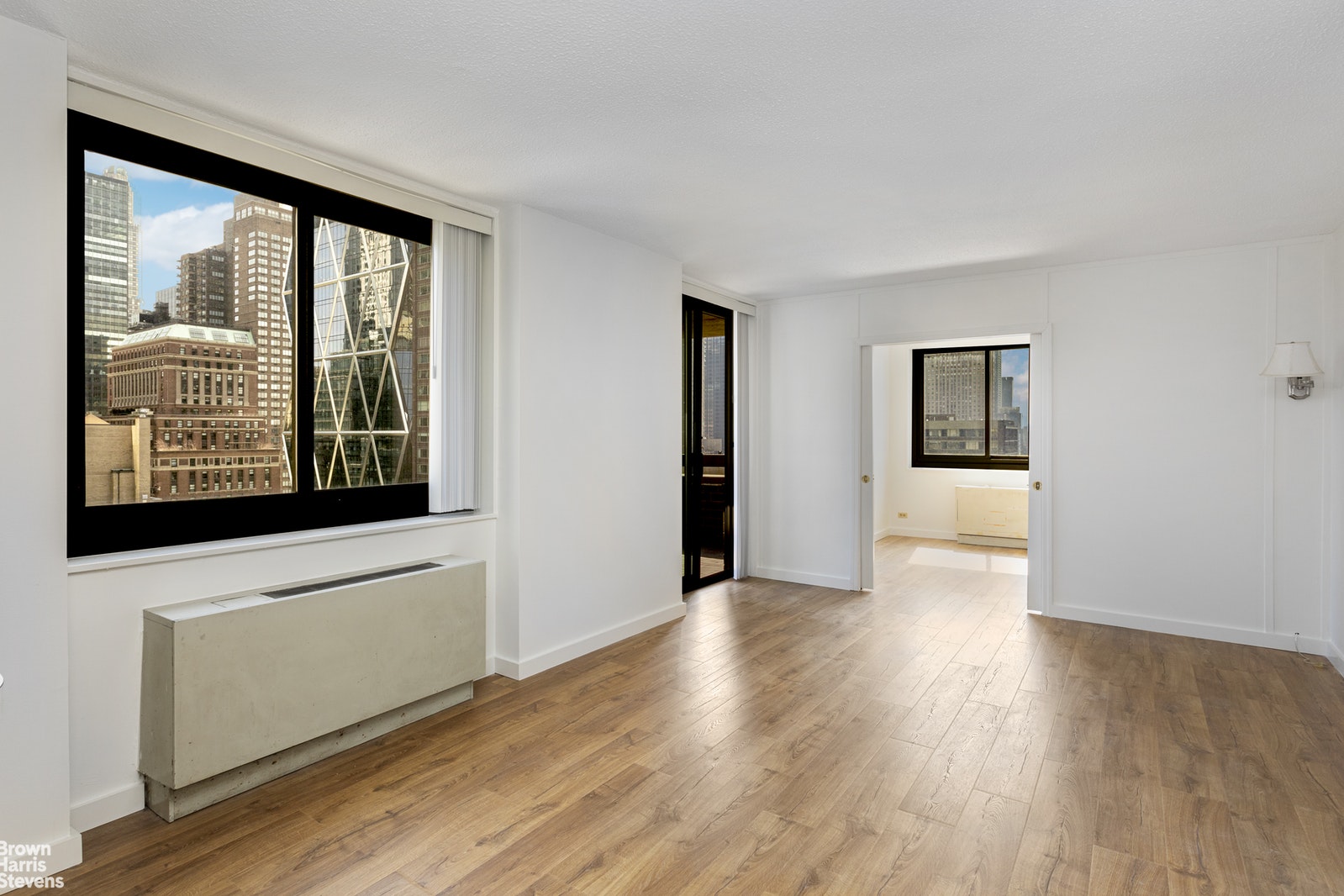 Photo 1 of 347 West 57th Street 24D, Midtown West, NYC, $3,600, Web #: 20761148