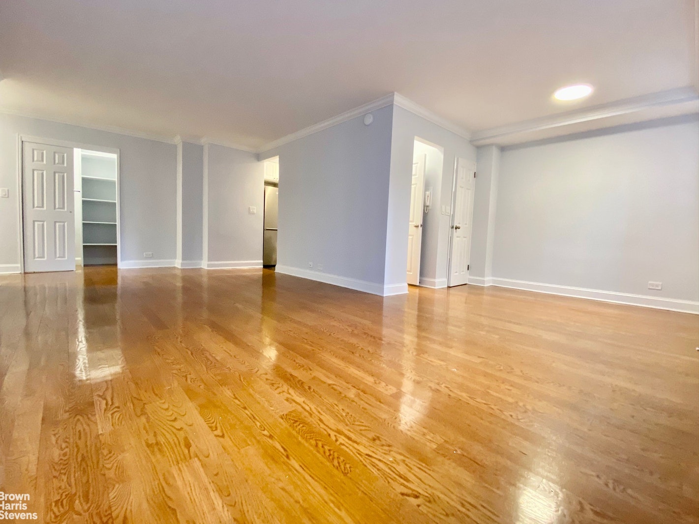 Photo 1 of 201 East 19th Street 6M, Gramercy Park, NYC, $2,747, Web #: 20766248