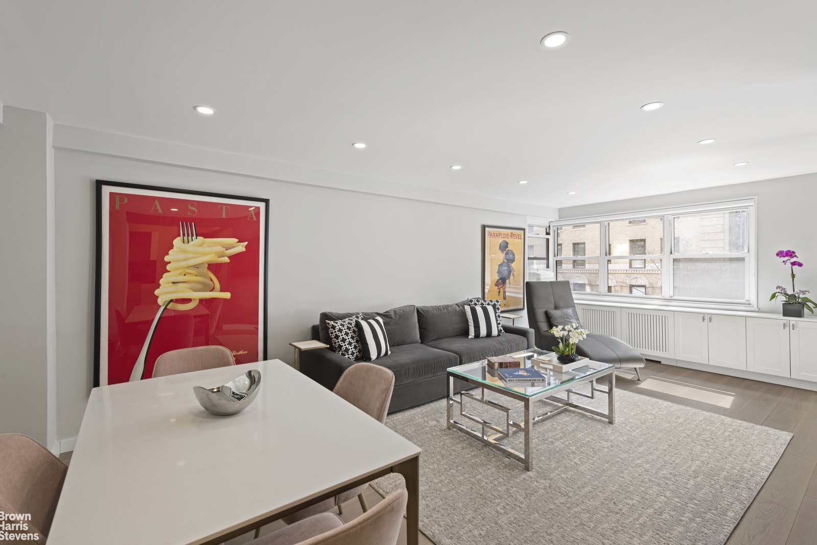 Photo 1 of 11 East 87th Street 4D, Upper East Side, NYC, $1,165,000, Web #: 20782884