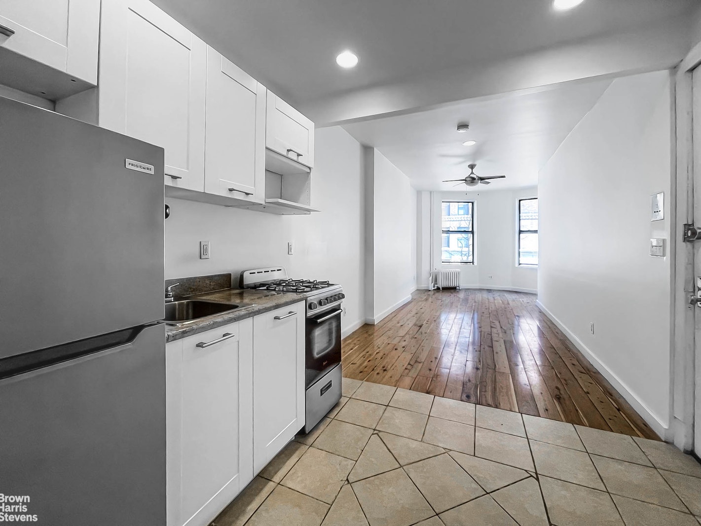 Photo 1 of 320 West 75th Street 3A, Upper West Side, NYC, $1,662, Web #: 20810216