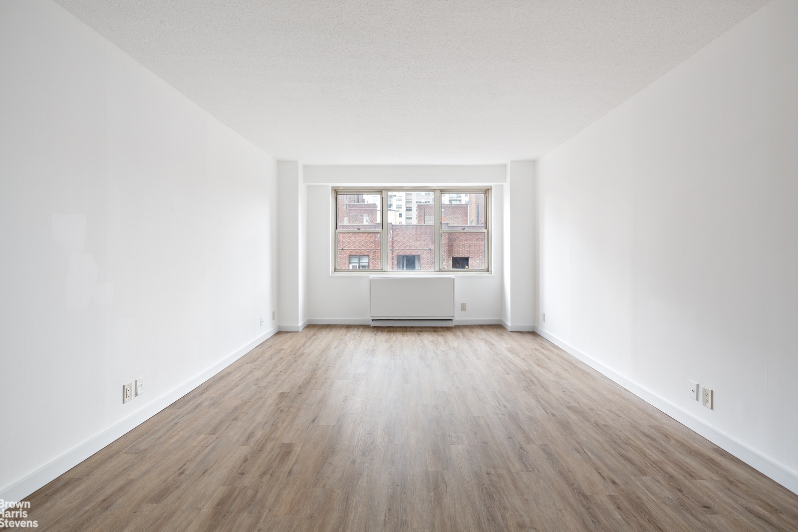 Photo 1 of 400 East 54th Street, Midtown East, NYC, $649,000, Web #: 20867143
