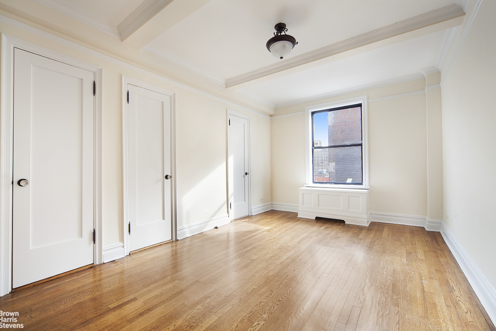 Photo 1 of 98 Riverside Drive 12F, Upper West Side, NYC, $7,500, Web #: 20869955