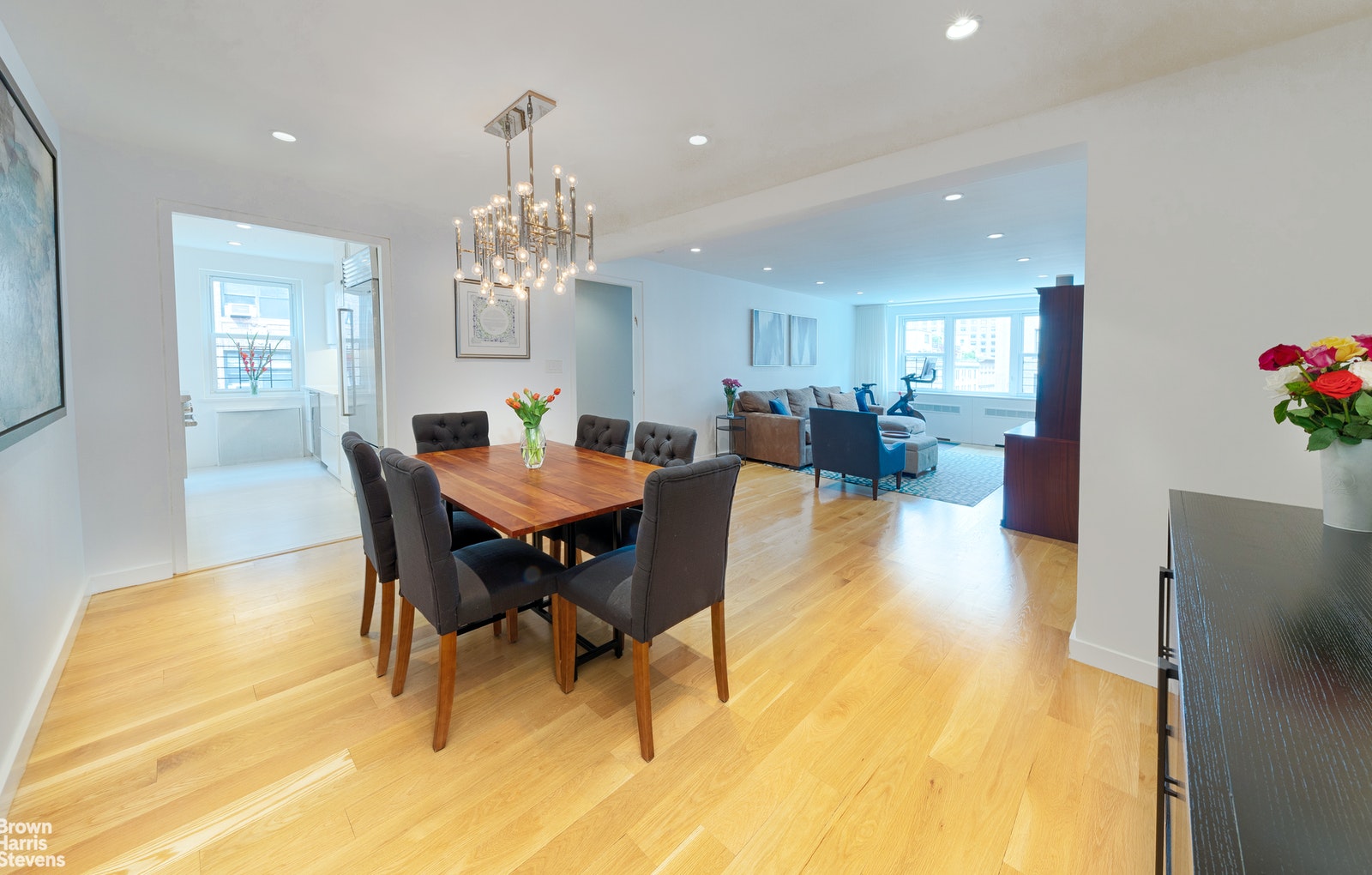 Photo 1 of 11 Riverside Drive, Upper West Side, NYC, $2,250,000, Web #: 20914803