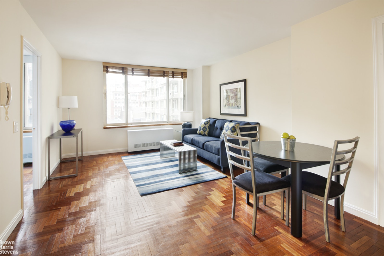 Photo 1 of 2373 Broadway 611, Upper West Side, NYC, $4,750, Web #: 20946253