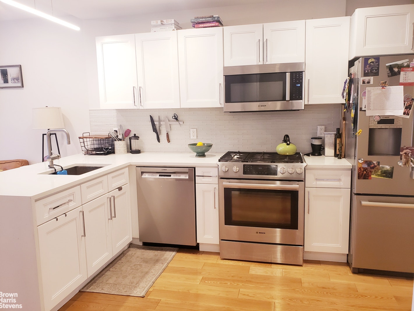 Photo 1 of 21 -17 31st Ave 3D, Astoria, Queens, NY, $2,600, Web #: 20997832