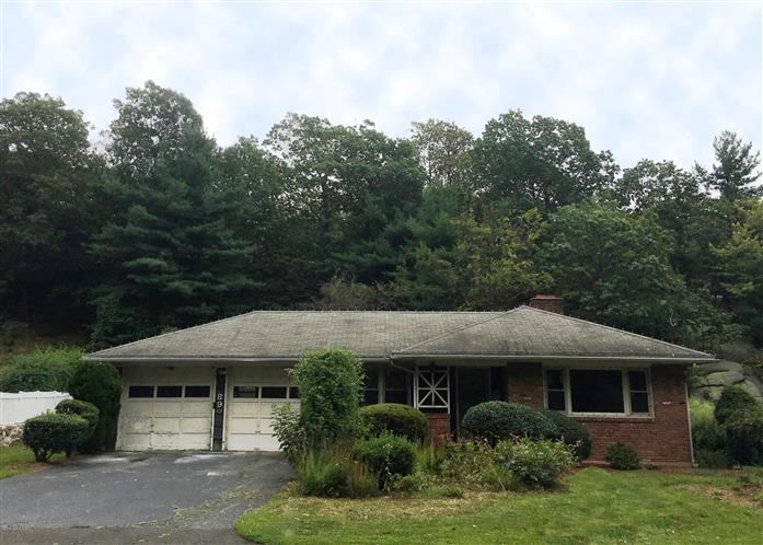 89 Laddins Rock Road Old Greenwich Ct 06870 Id 2100016599 For Sale Halstead Real Estate
