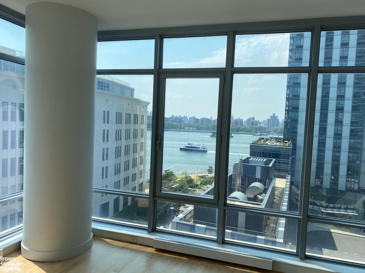 Photo 1 of 1 Northside Piers 7D, Williamsburg, Brooklyn, NY, $5,150, Web #: 21041685