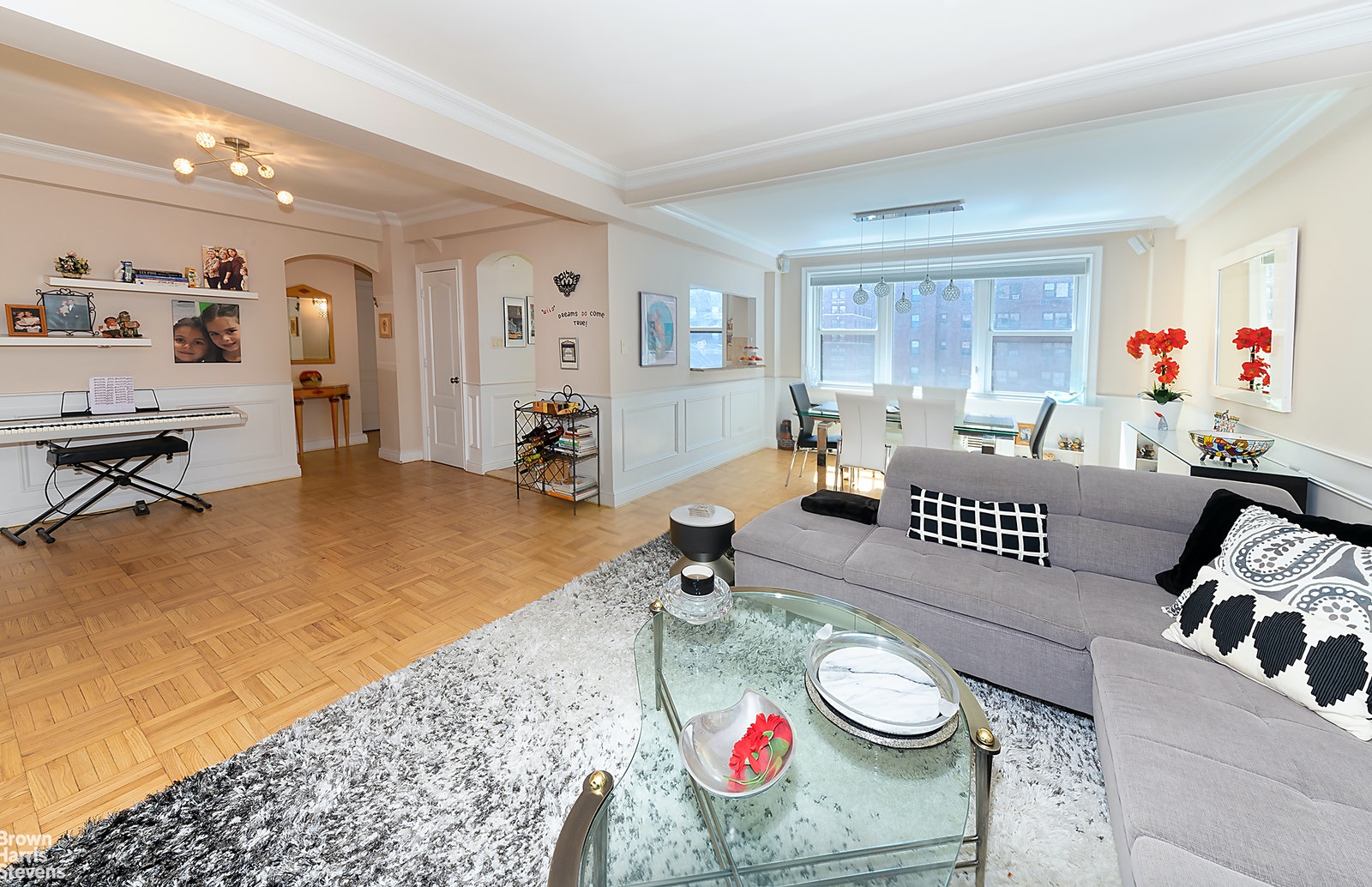 Photo 1 of 11 Riverside Drive 8Bw, Upper West Side, NYC, $1,565,000, Web #: 21056492