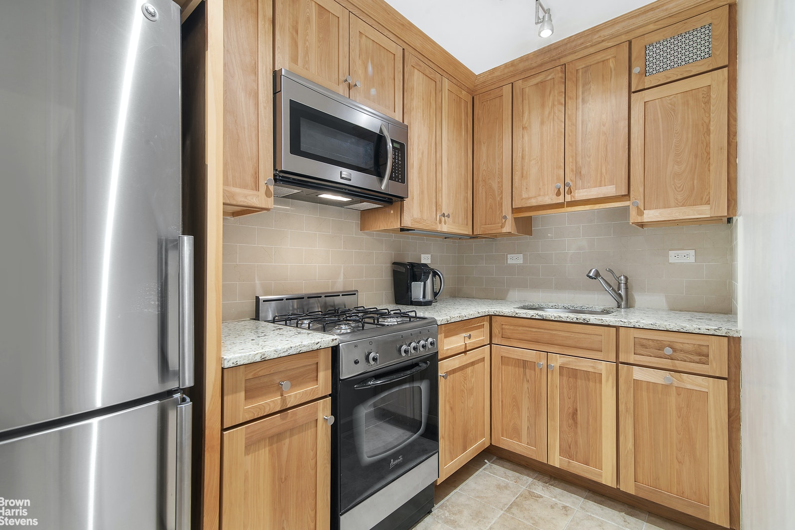 Photo 1 of 165 West 66th Street 6L, Upper West Side, NYC, $385,000, Web #: 21057276