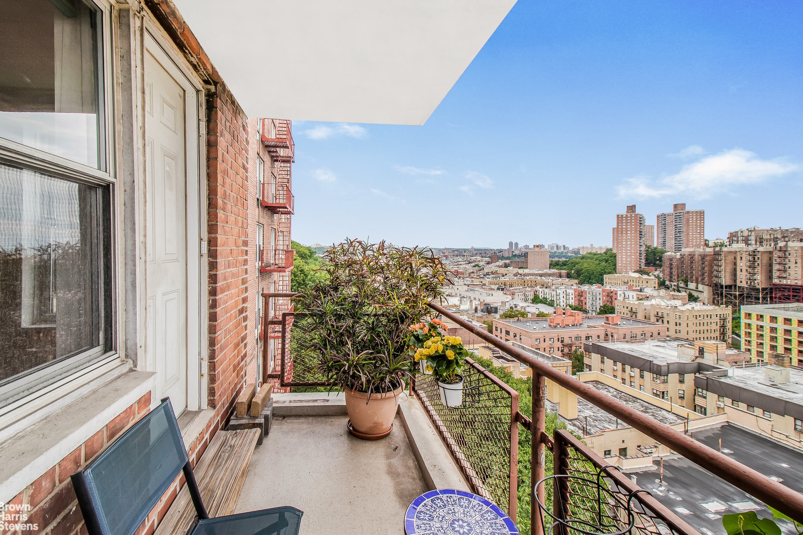 Photo 1 of 100 Overlook Terrace 51/510, Washington Heights, NYC, $1,150,000, Web #: 21070814
