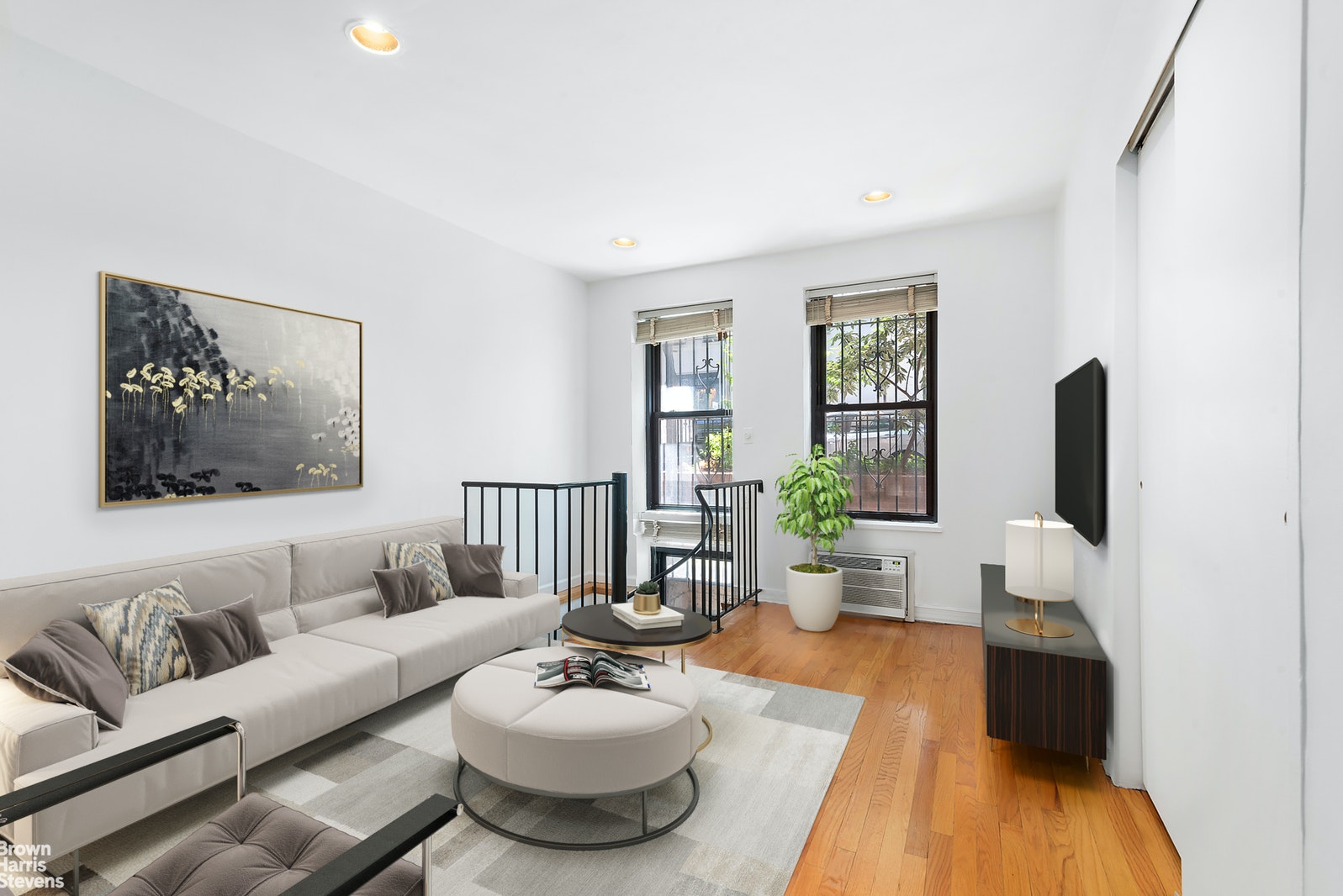Photo 1 of 111 West 70th Street, Upper West Side, NYC, $475,000, Web #: 21072792