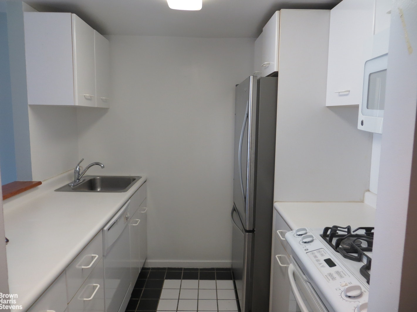 Photo 1 of 2373 Broadway 1429, Upper West Side, NYC, $3,700, Web #: 21096585