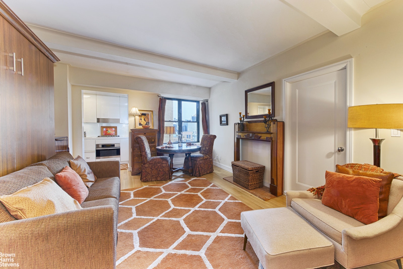 Photo 1 of 230 Riverside Drive 17F, Upper West Side, NYC, $2,250, Web #: 21124436