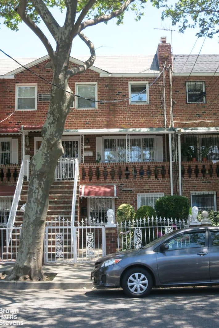 Photo 1 of 751 East 78th Street, Canarsie, Brooklyn, NY, $870,000, Web #: 21128840