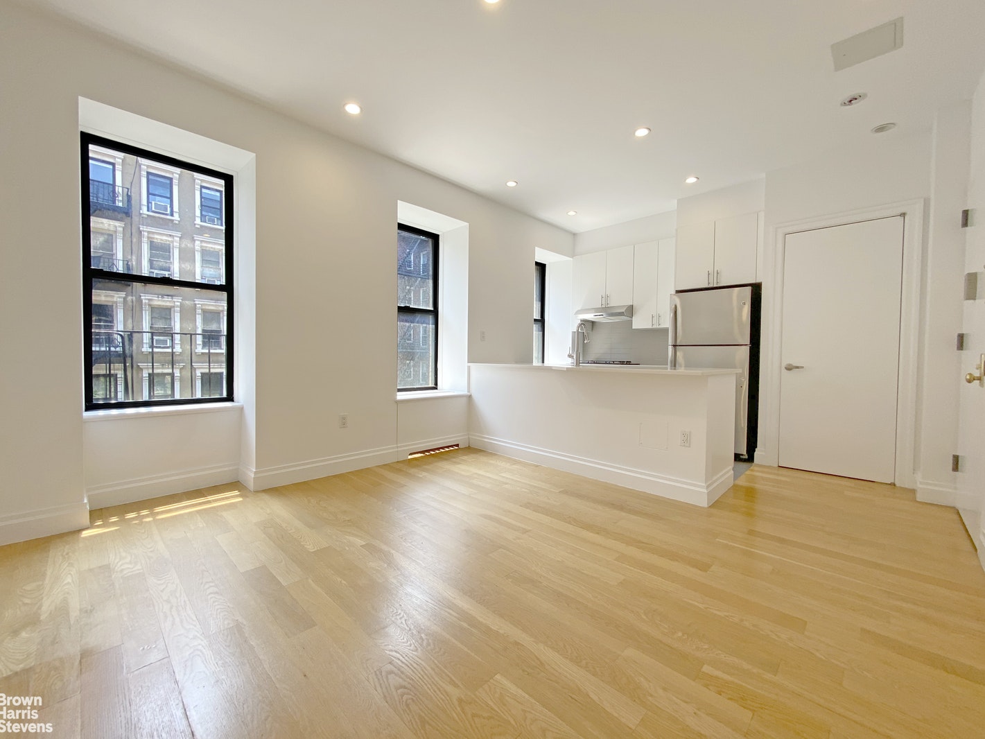 Photo 1 of 349 East 58th Street 3F, Midtown East, NYC, $2,650, Web #: 21129039