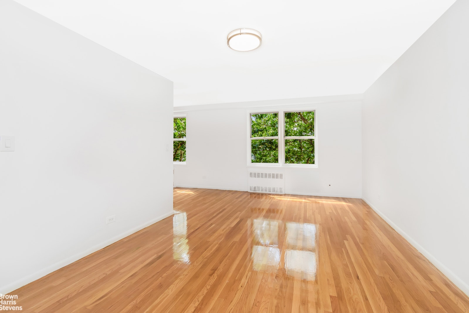 Photo 1 of Great Living Space  Green Views, Riverdale, New York, $1,950, Web #: 21170973