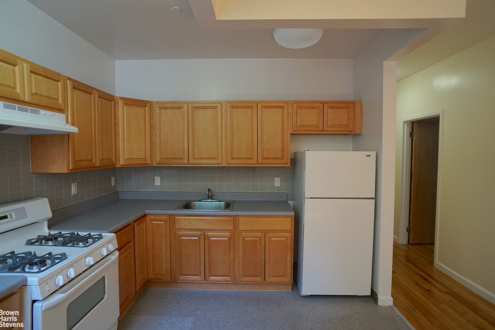 Photo 1 of 615 Sterling Place 3R, Crown Heights, Brooklyn, NY, $2,726, Web #: 21208496