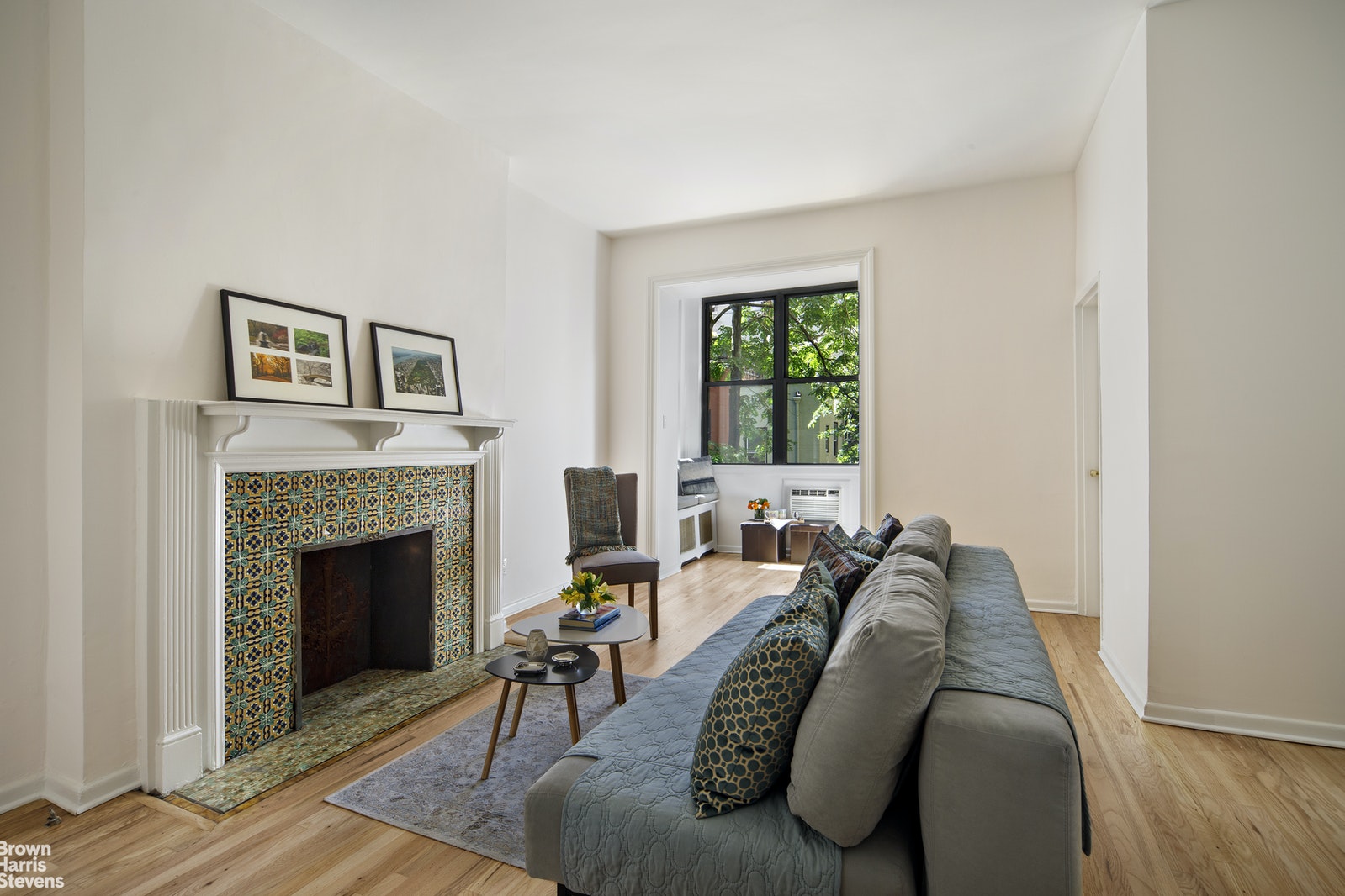 Photo 1 of 332 West 101st Street 4R, Upper West Side, NYC, $540,000, Web #: 21246091