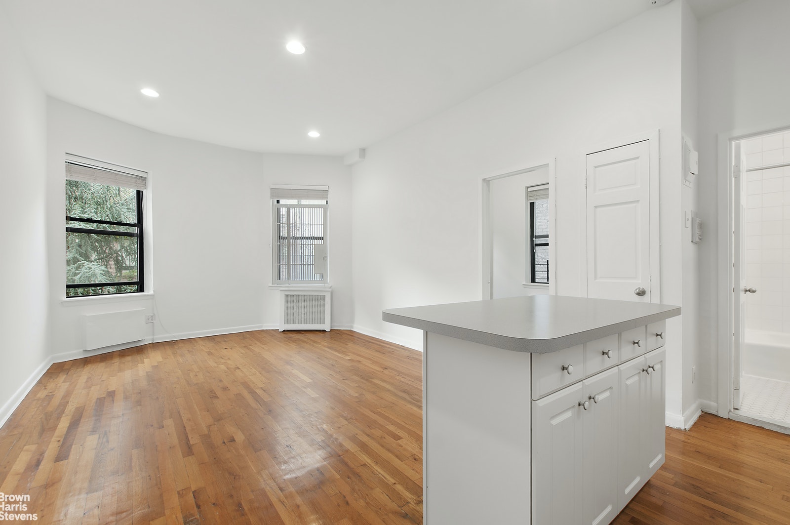 Photo 1 of 330 West 85th Street 3D, Upper West Side, NYC, $2,975, Web #: 21252700