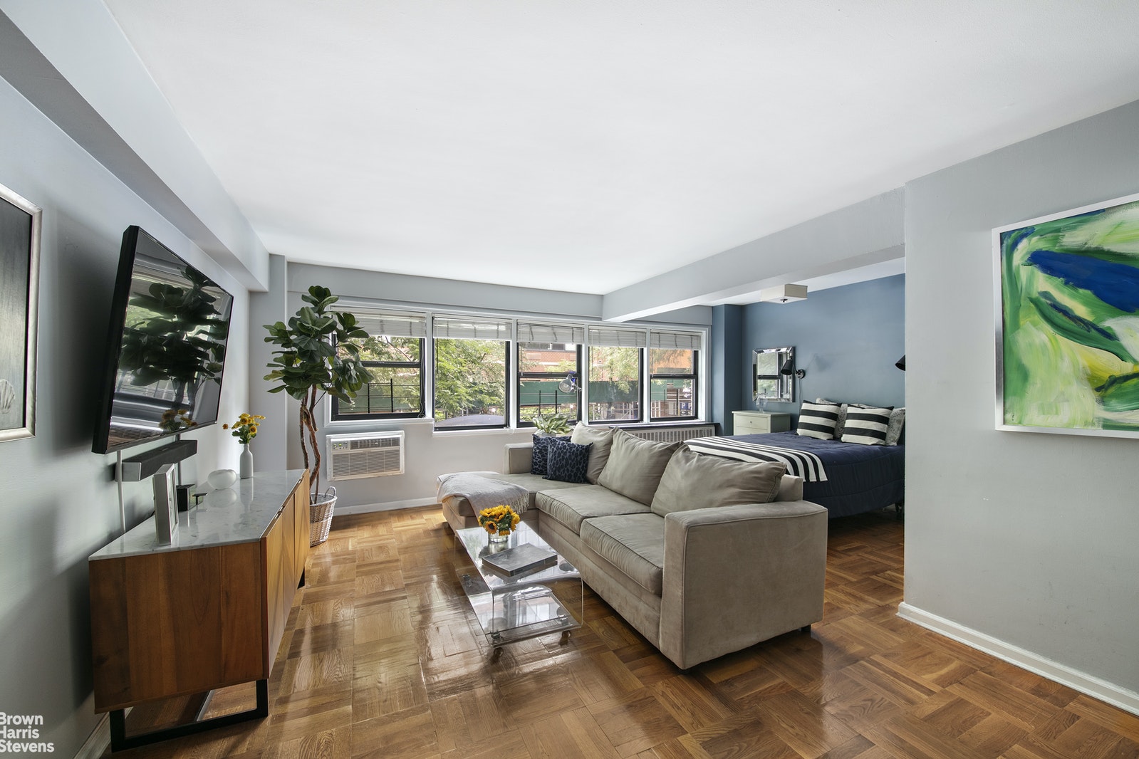 Photo 1 of 333 East 75th Street, Upper East Side, NYC, $470,000, Web #: 21275268
