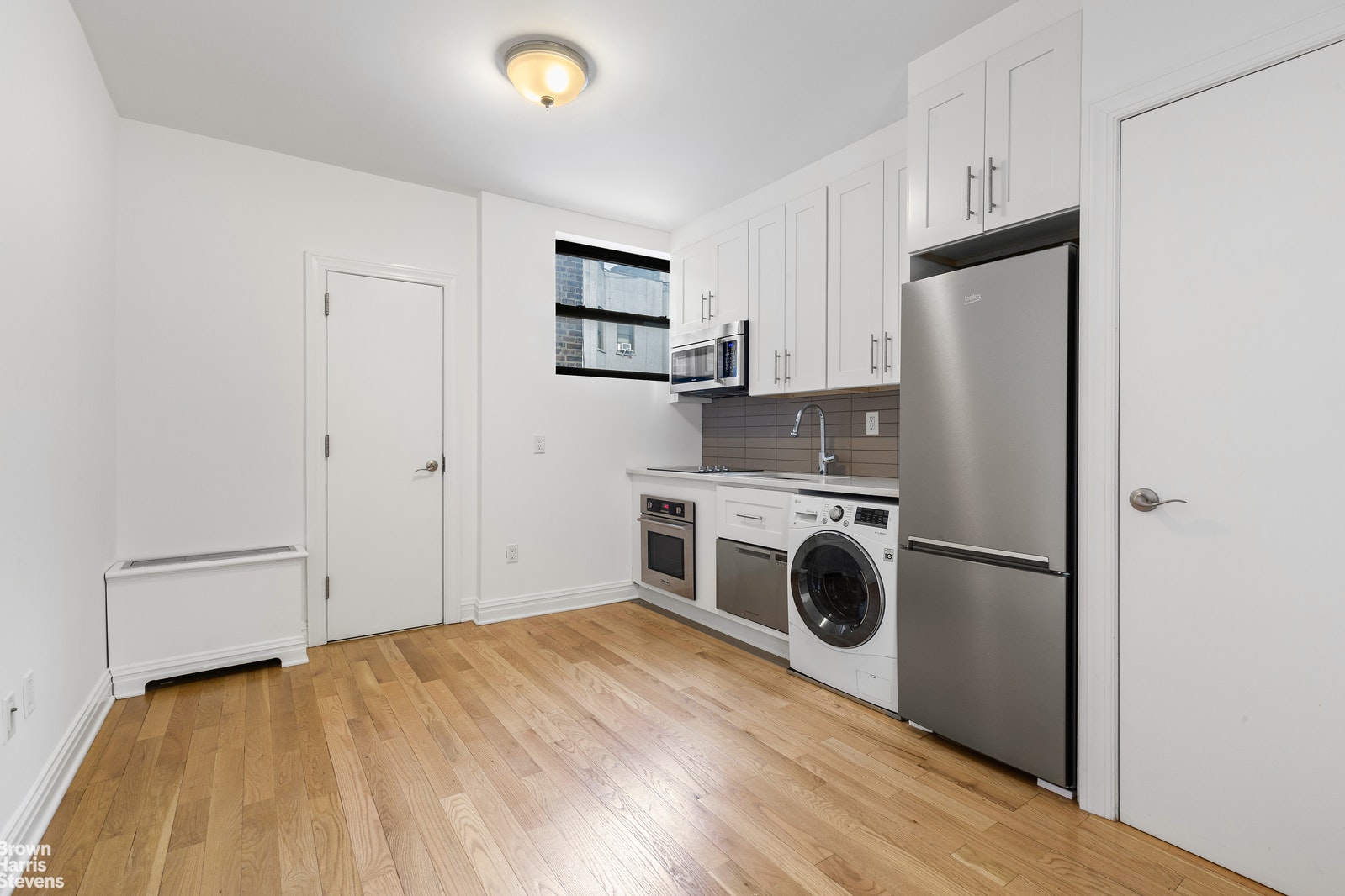 Photo 1 of 351 East 58th Street 4F, Midtown East, NYC, $3,800, Web #: 21291471