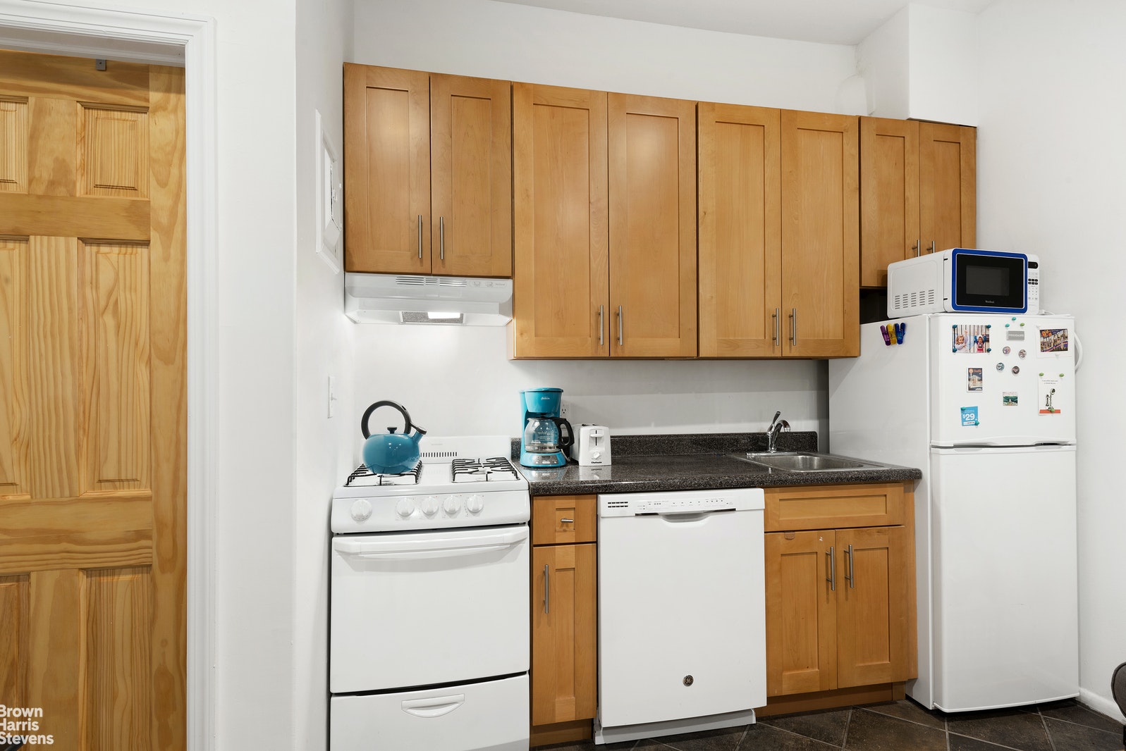 Photo 1 of 330 West 85th Street, Upper West Side, NYC, $2,152, Web #: 21294662