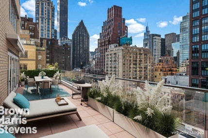 Property for Sale at 415 East 52nd Street, Midtown East, NYC - Bedrooms: 3 
Bathrooms: 2.5 
Rooms: 6  - $2,499,000