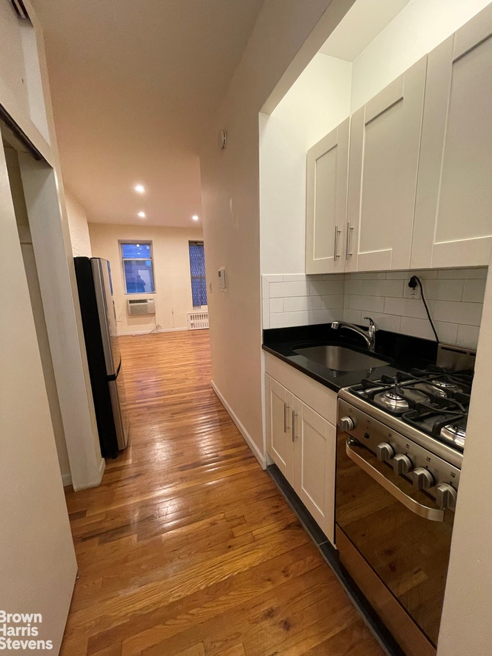Photo 1 of 1670 Third Avenue 2A, Upper East Side, NYC, $1,795, Web #: 21333760