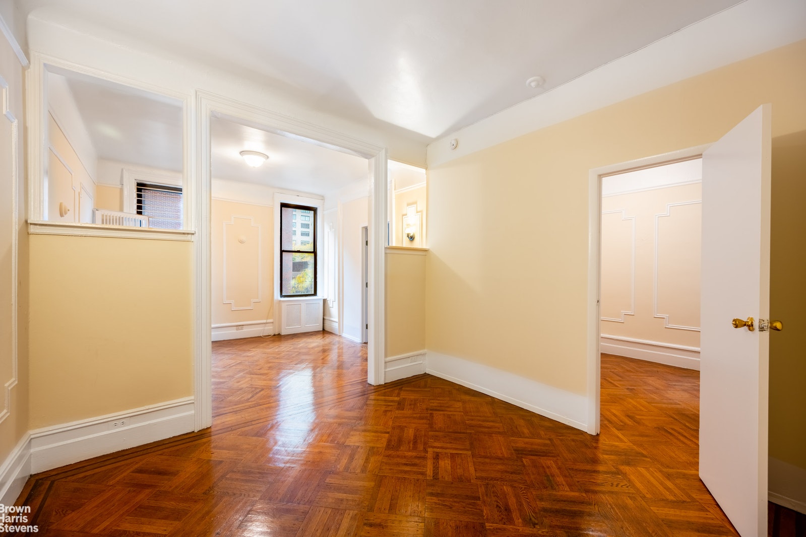 Photo 1 of 61 East 95th Street 4, Upper East Side, NYC, $4,350, Web #: 21346818
