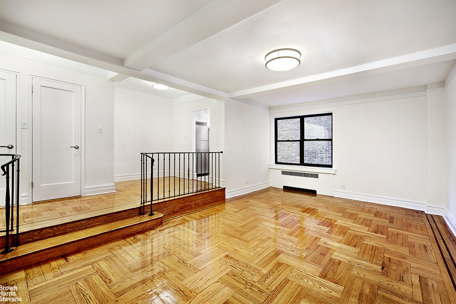 Photo 1 of 231 East 76th Street, Upper East Side, NYC, $2,800, Web #: 21360659