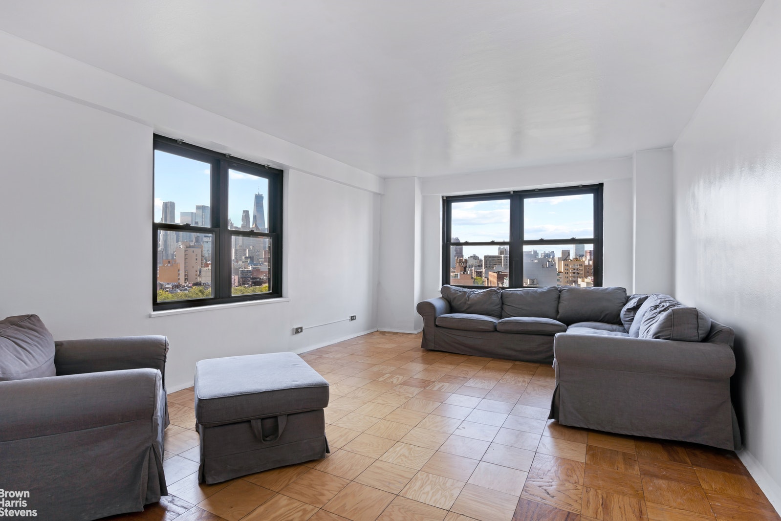 Photo 1 of 210 East Broadway, Lower East Side, NYC, $738,000, Web #: 21408779