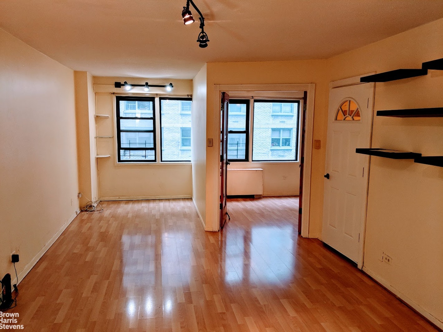 Photo 1 of 520 East 81st Street 4A, Upper East Side, NYC, $2,500, Web #: 21485005