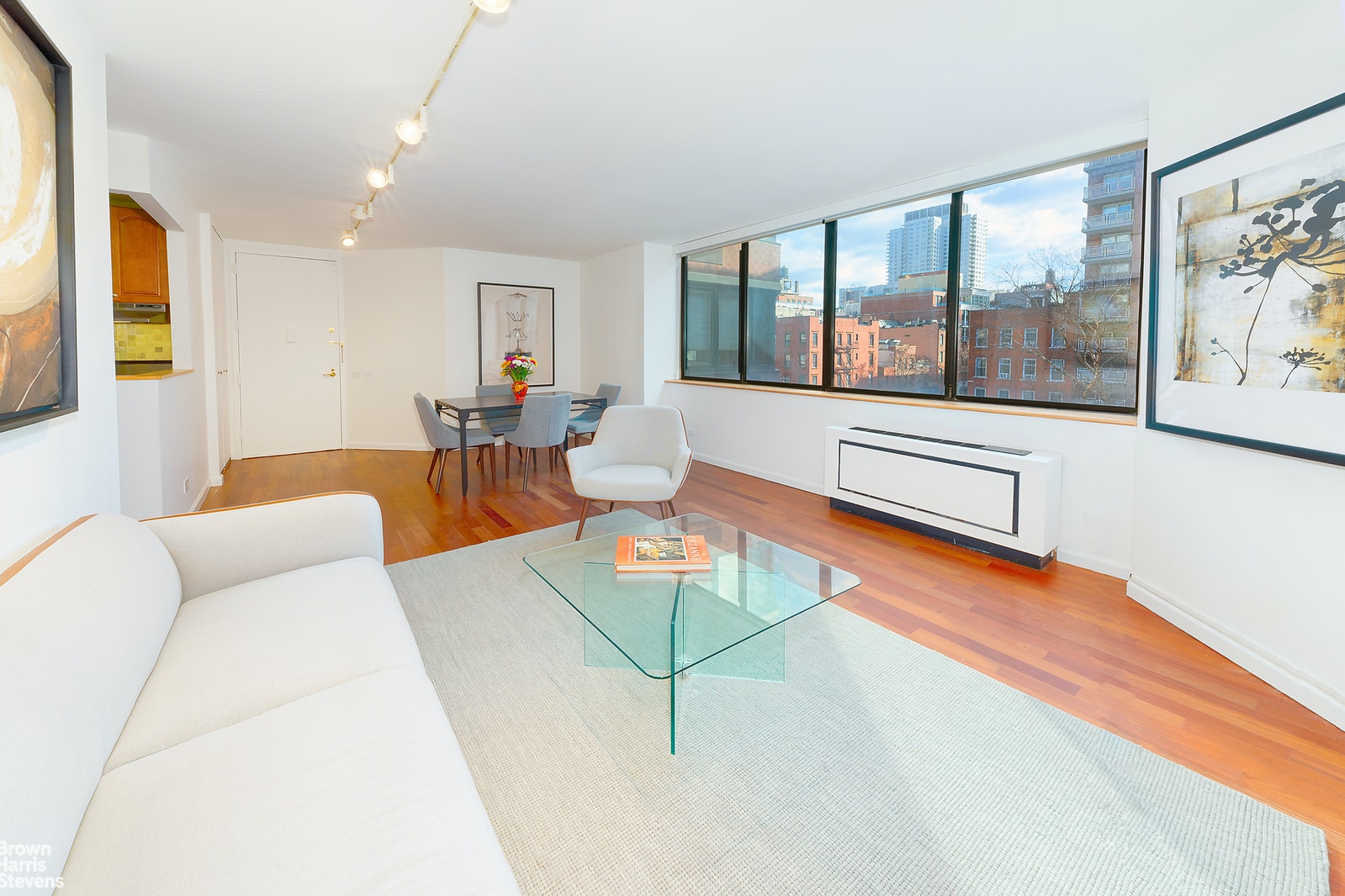 Photo 1 of 330 East 75th Street 3C, Upper East Side, NYC, $1,285,000, Web #: 21526724
